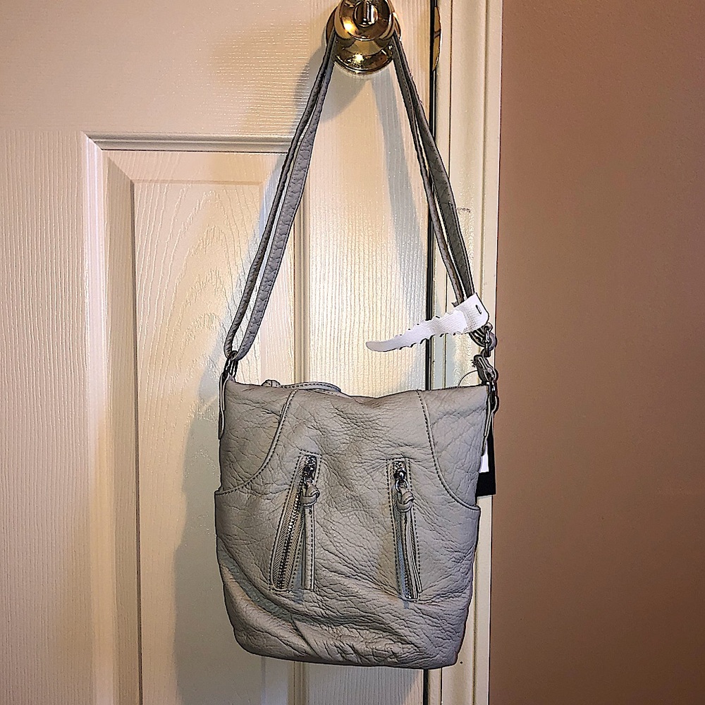 NWT Bueno Dove Gray 👜